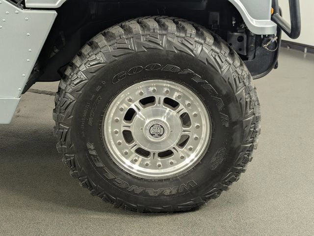 Used 2003 HUMMER H1 4-Door Open Top AWD/4WD image 14