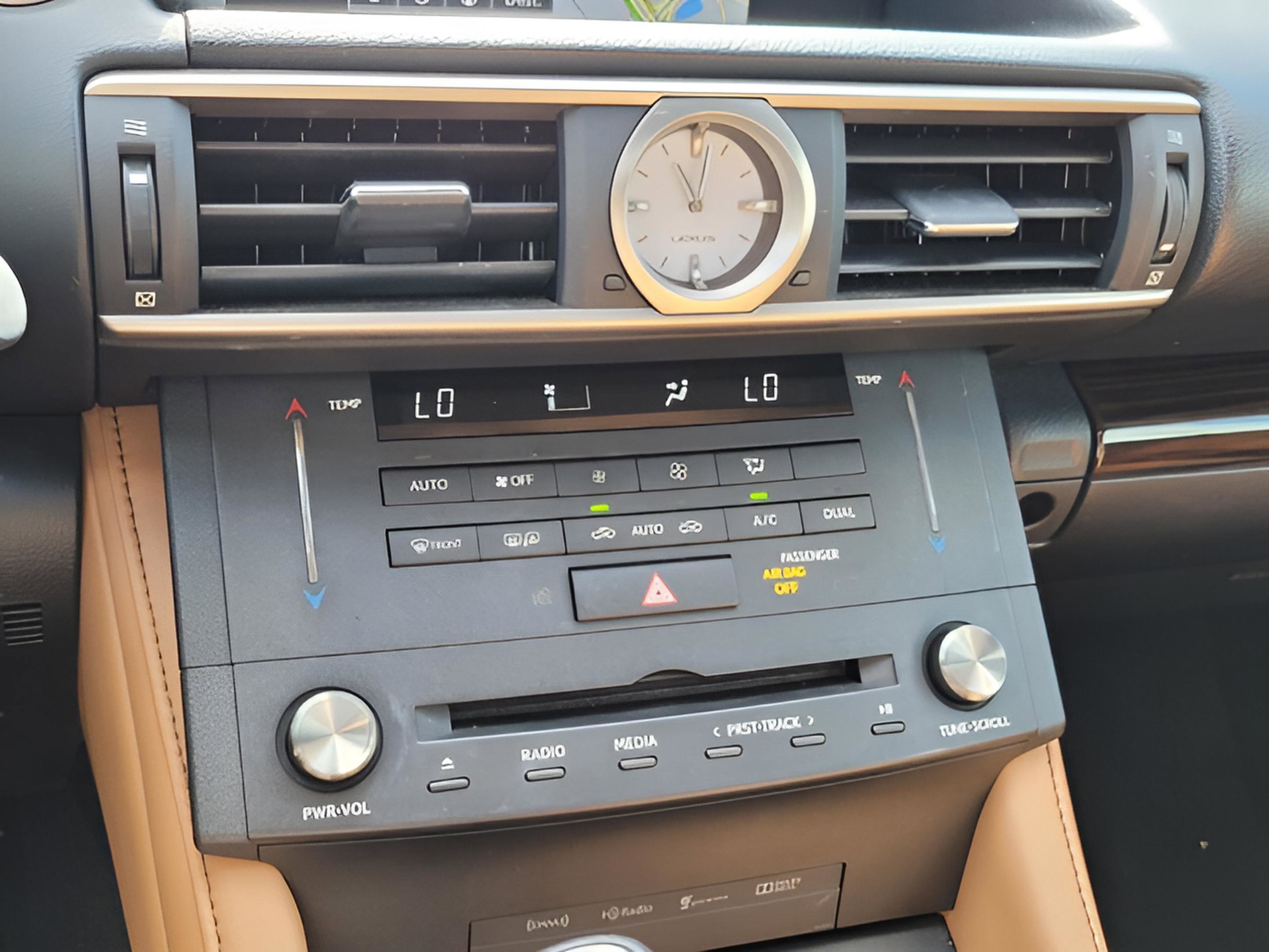 Used 2015 Lexus RC 350 image 15