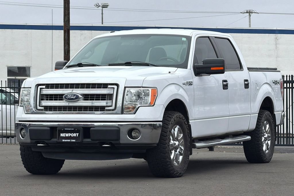 Used 2014 Ford F150 XLT w/ XLT Chrome Package image 7