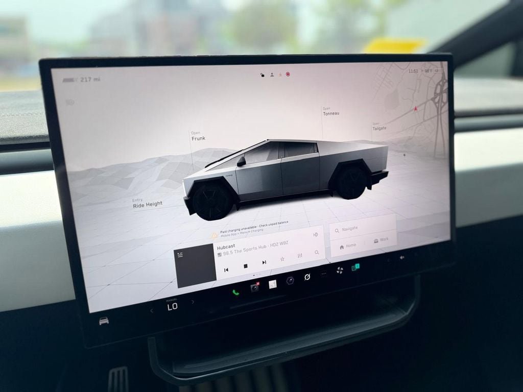 Used 2024 Tesla Cybertruck Cyberbeast AWD/4WD image 16