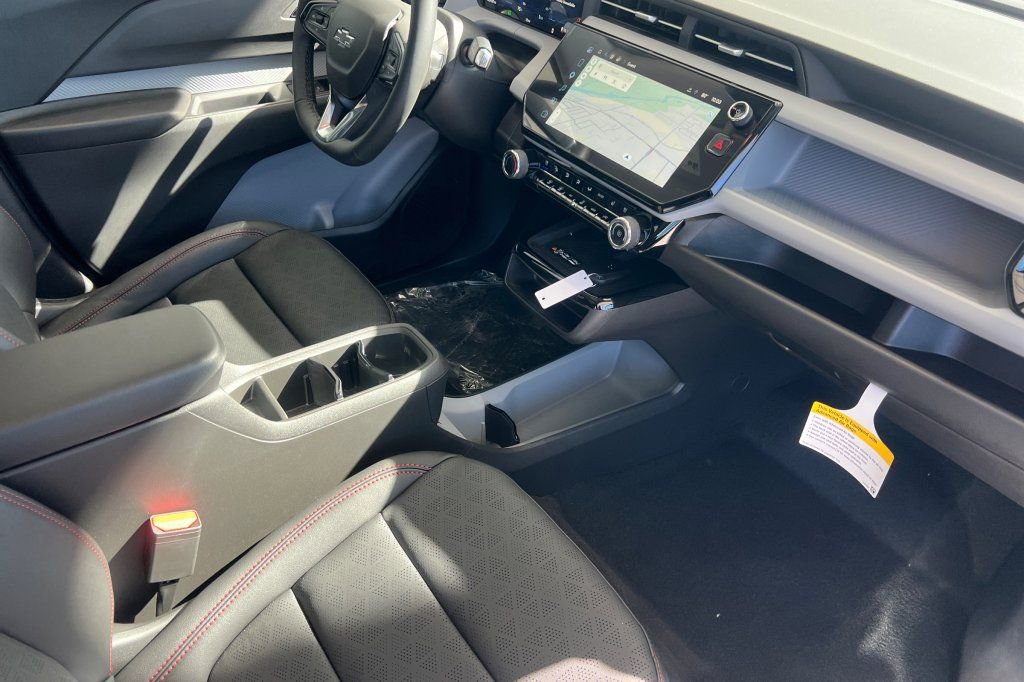 New 2027 Chevrolet Bolt RS w/ Technology Package FWD image 13