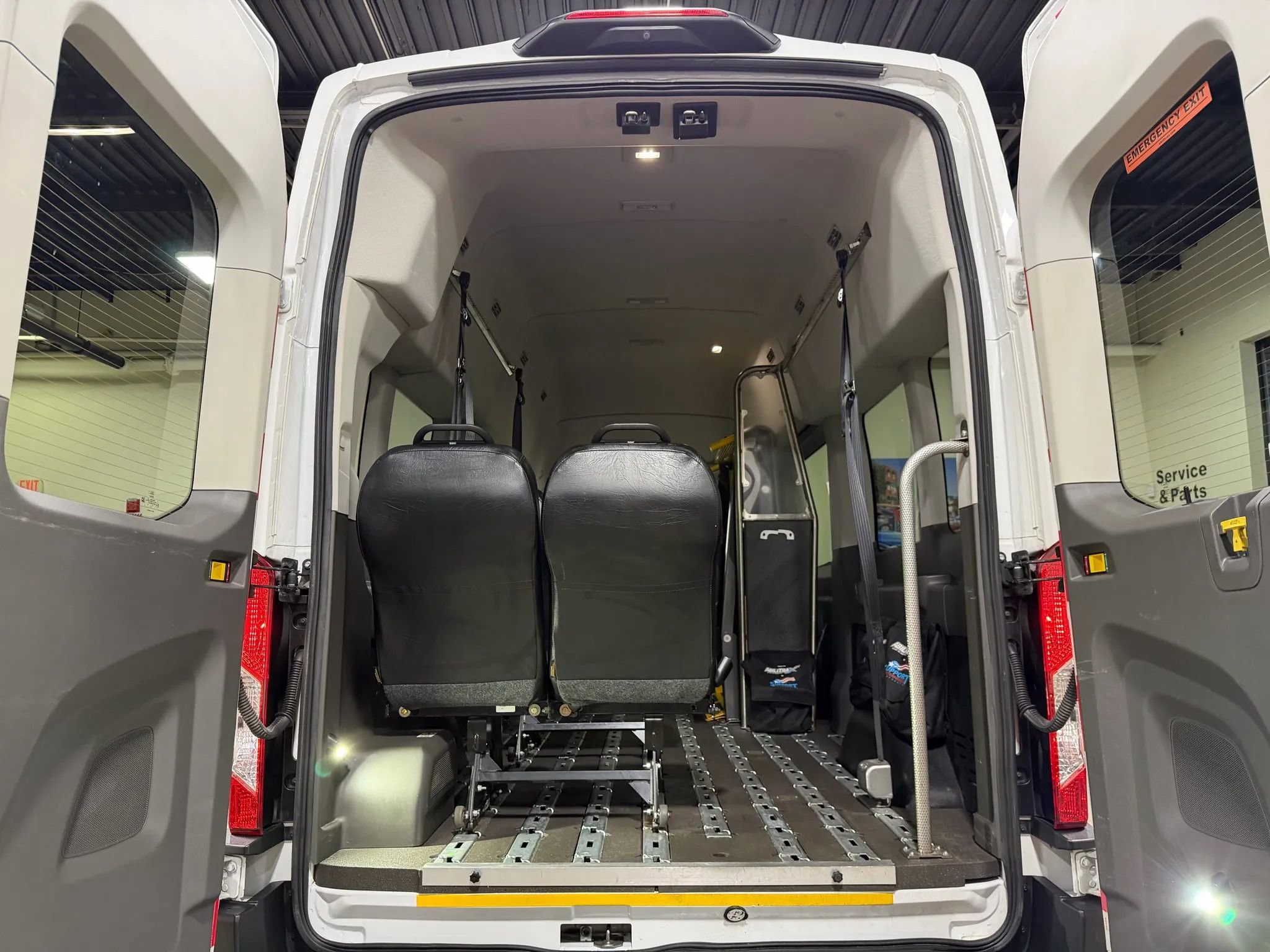 Used 2021 Ford Transit 350 XL RWD image 25