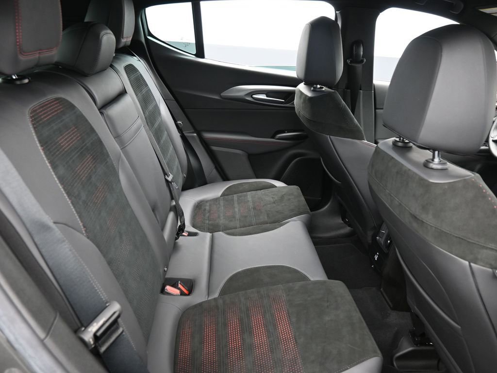 Used 2024 Dodge Hornet R/T w/ Track Pack image 16