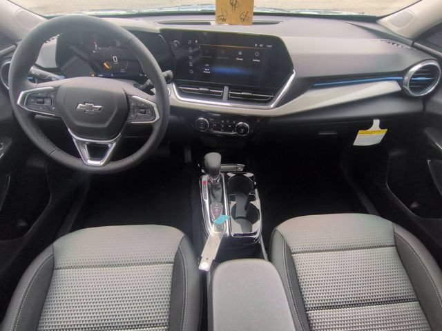 New 2026 Chevrolet Trax LT w/ Midnight Edition FWD image 25