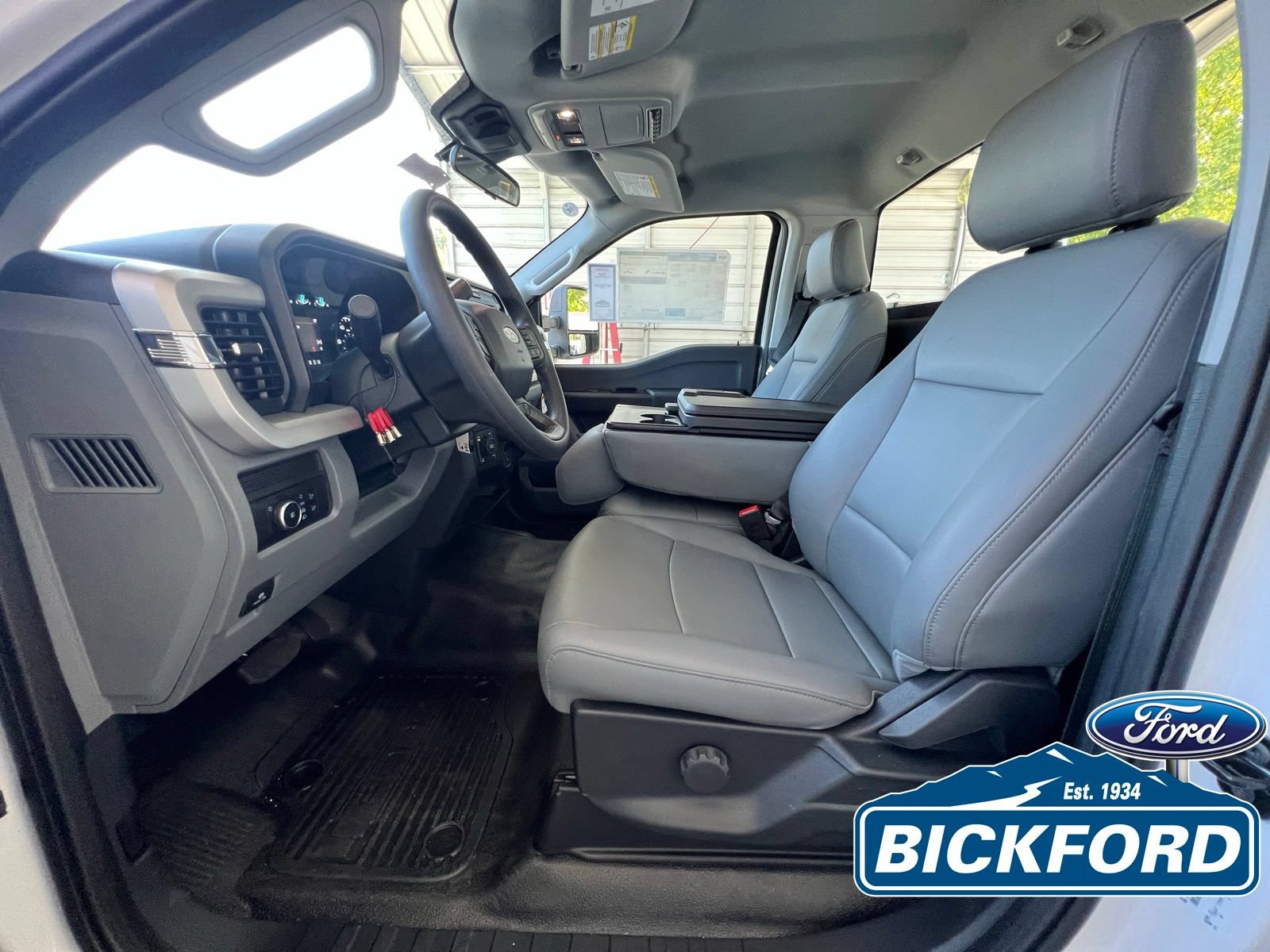 New 2026 Ford F350 XL w/ XL Chrome Package AWD/4WD image 11