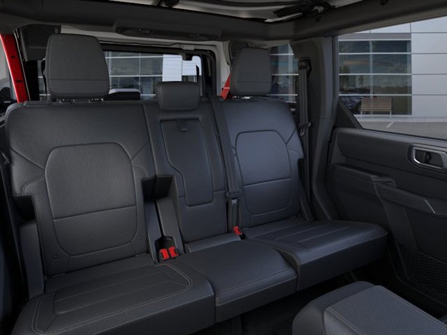 New 2025 Ford Bronco Badlands image 12