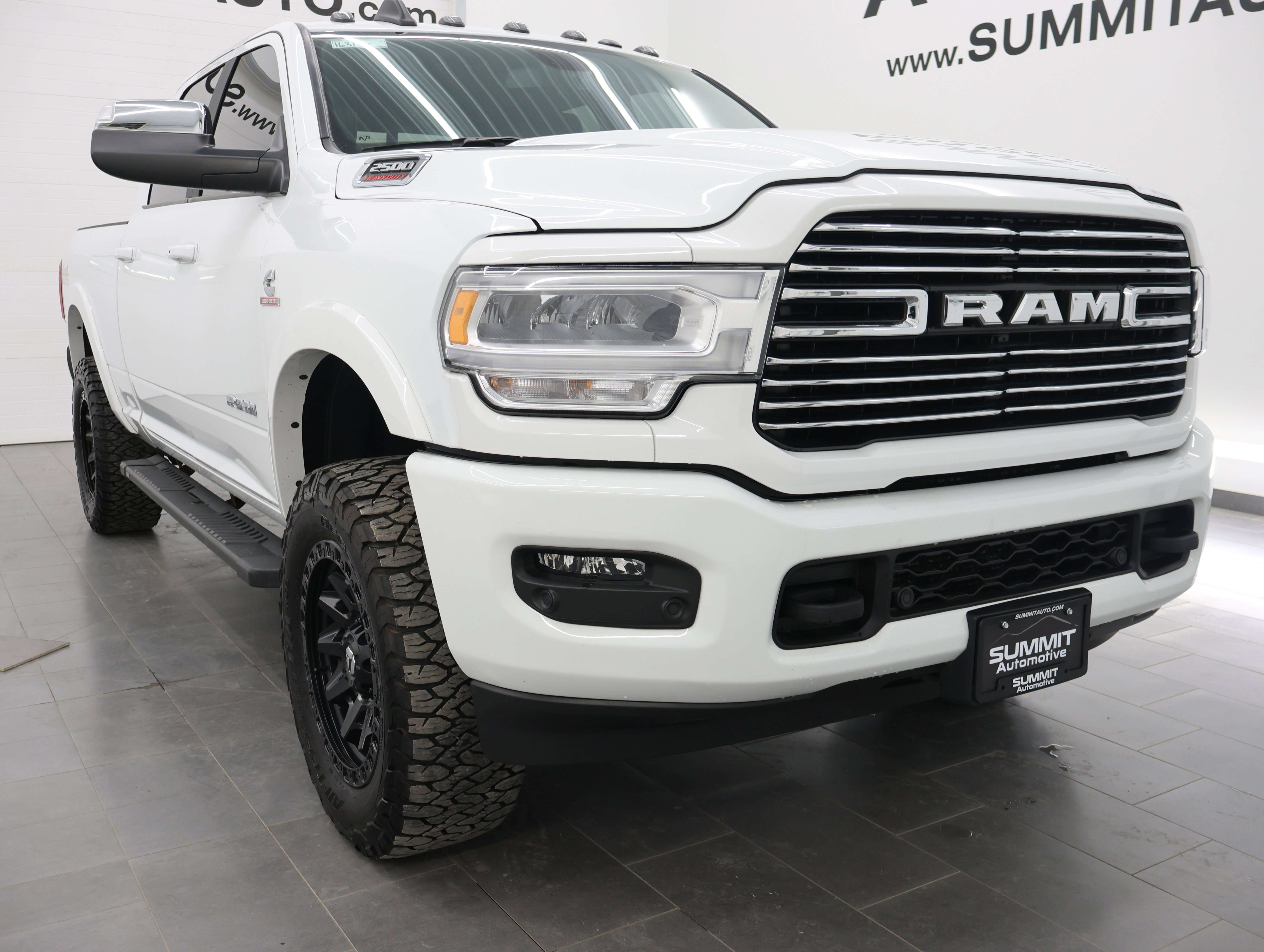 Used 2022 RAM 2500 Laramie image 2