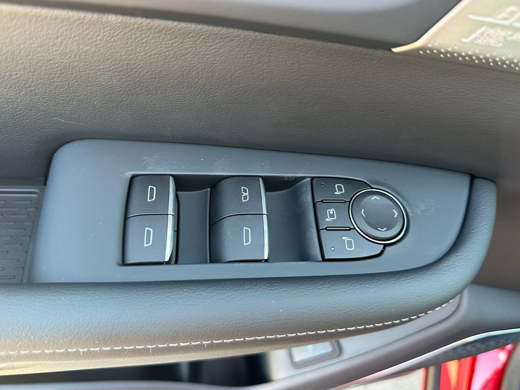 New 2026 Buick Enclave Avenir image 25