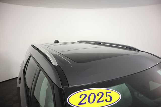 Used 2025 Ford Explorer Platinum w/ Ultimate Package AWD/4WD image 10