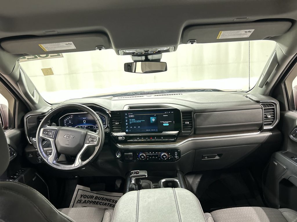 Certified 2024 Chevrolet Silverado 1500 RST w/ Convenience Package II AWD/4WD image 18