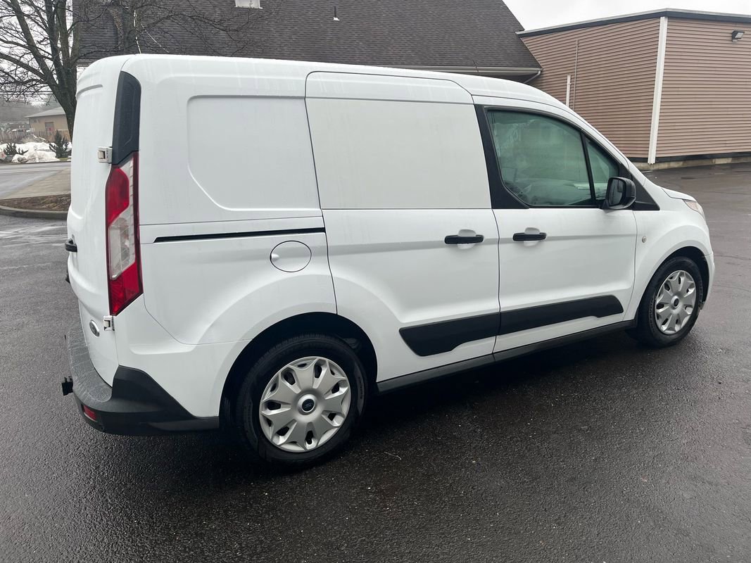Used 2016 Ford Transit Connect XLT FWD image 5