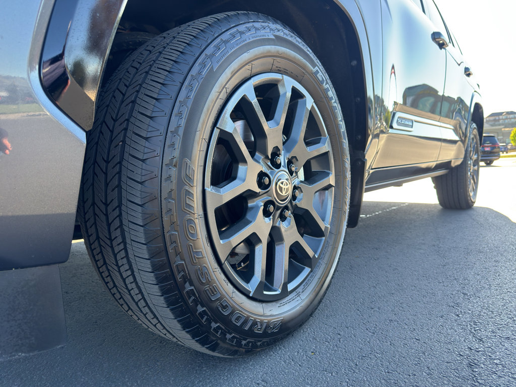 Used 2025 Toyota Sequoia Platinum AWD/4WD image 20