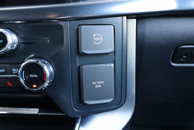 Used 2025 Ford F150 Platinum image 35