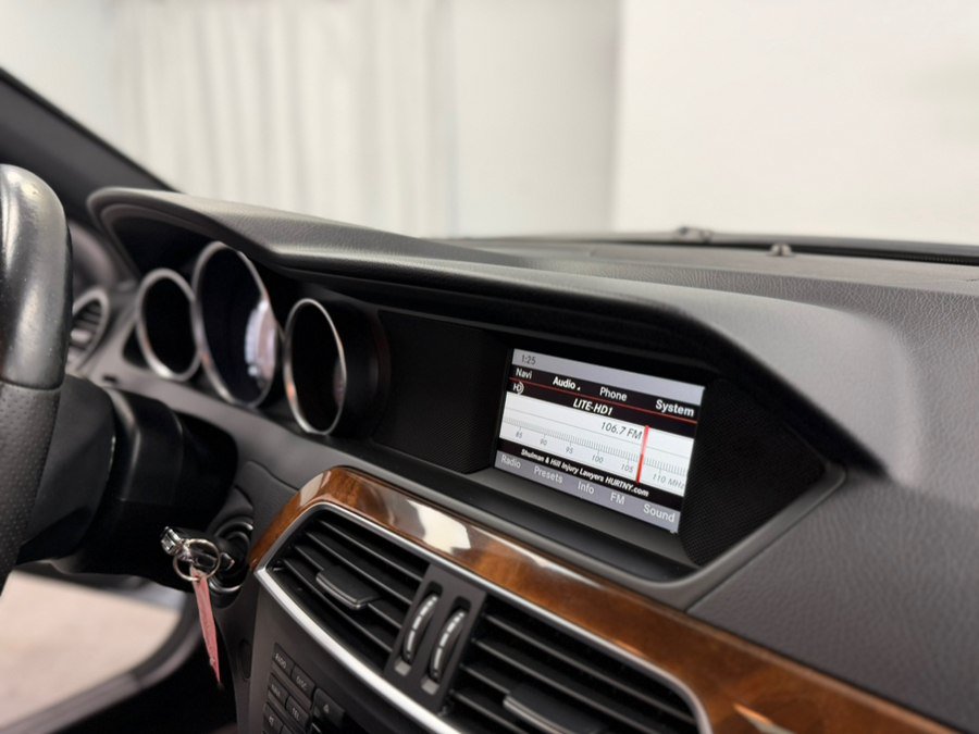 Used 2013 Mercedes-Benz C 300 4MATIC Sedan image 76