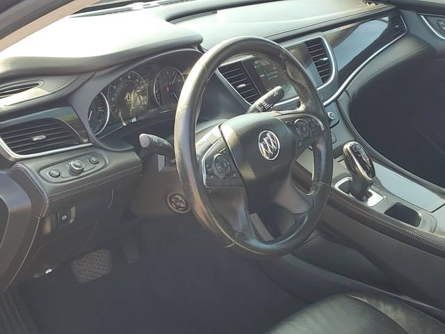 Used 2017 Buick LaCrosse Essence FWD image 9