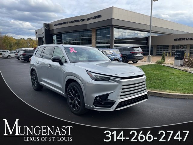 New 2026 Lexus TX 500h AWD image 1