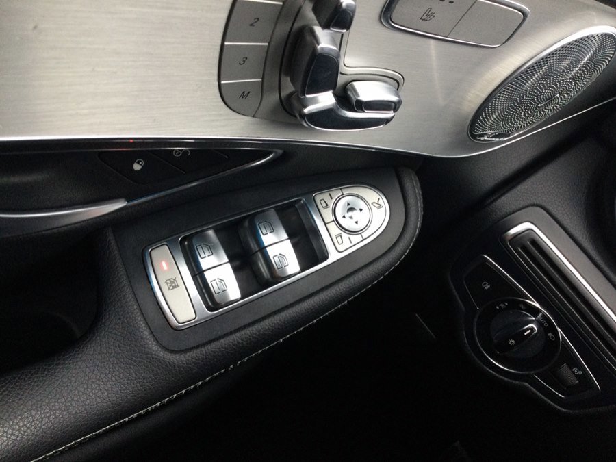 Used 2017 Mercedes-Benz GLC 43 AMG 4MATIC image 33