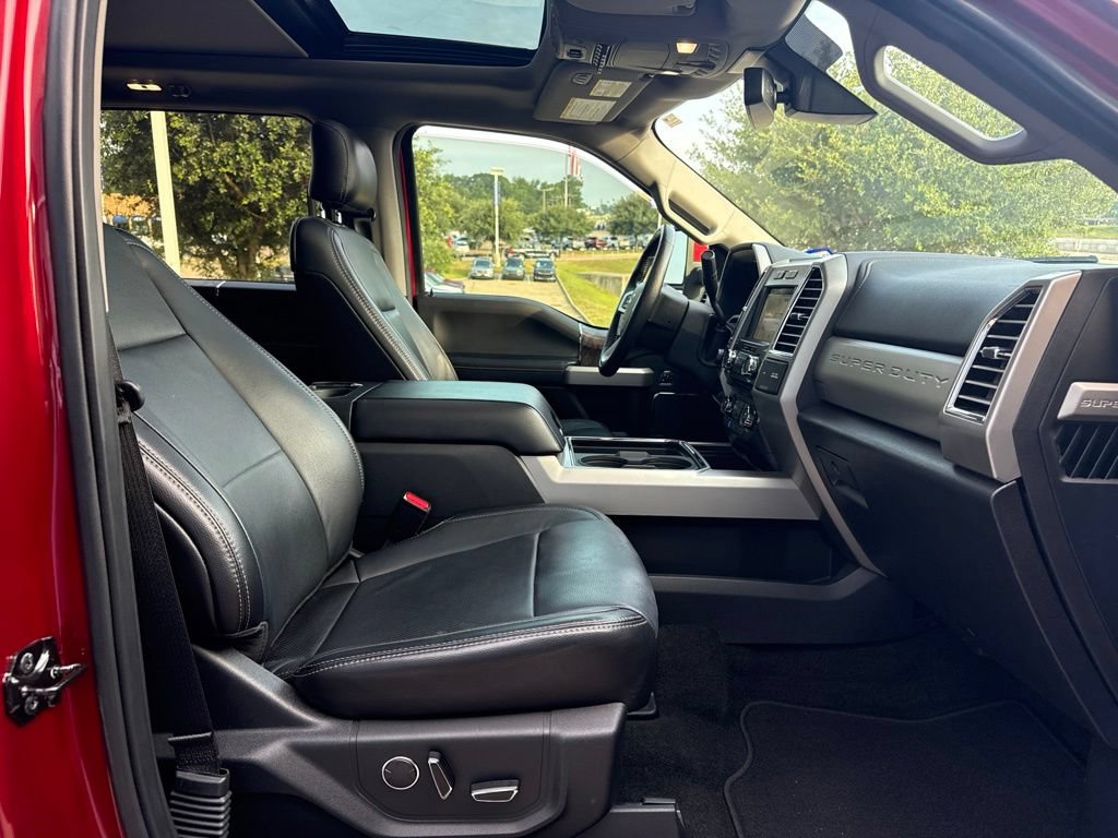 Used 2017 Ford F250 Lariat w/ Lariat Ultimate Package AWD/4WD image 12