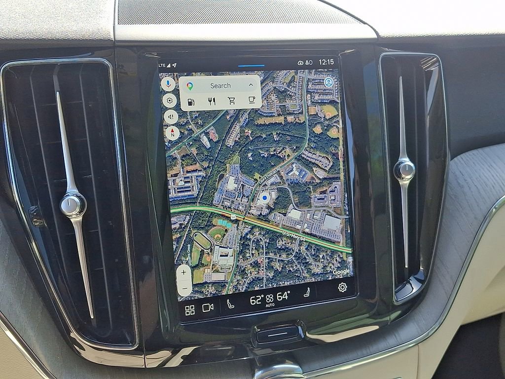 Used 2024 Volvo XC60 B5 Plus w/ Protection Package Premier image 17