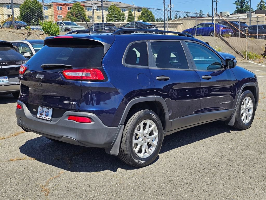 Used 2016 Jeep Cherokee Sport AWD/4WD image 8