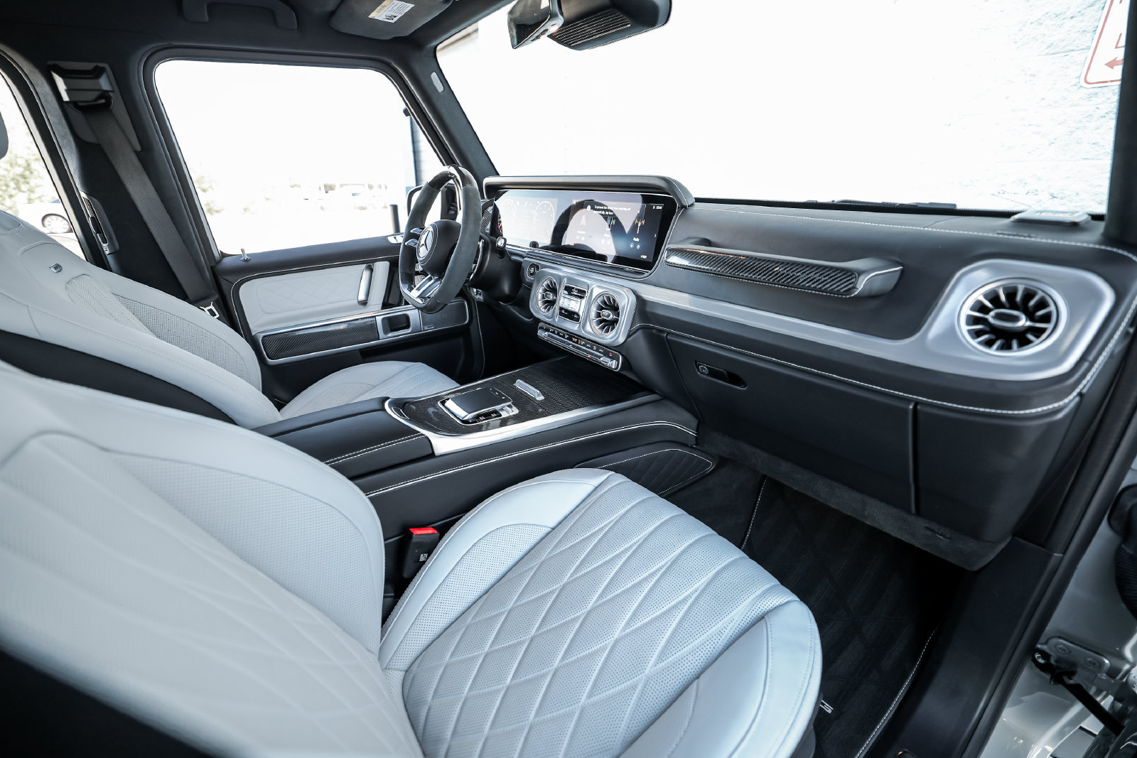 Used 2026 Mercedes-Benz G 63 AMG 4MATIC image 2