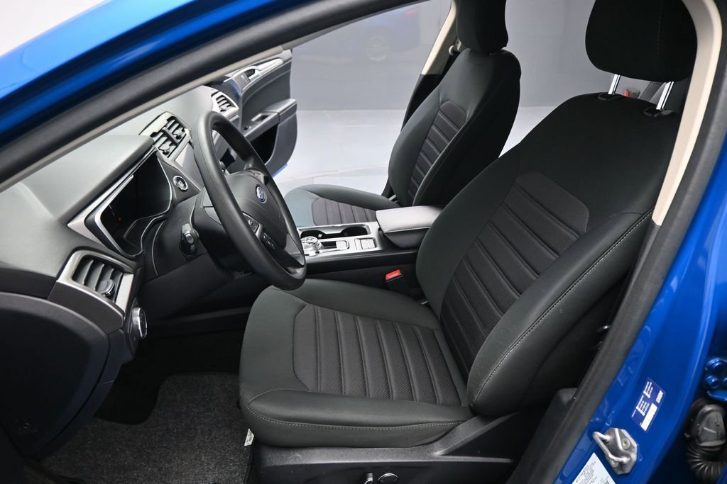 Certified 2019 Ford Fusion SE FWD image 9
