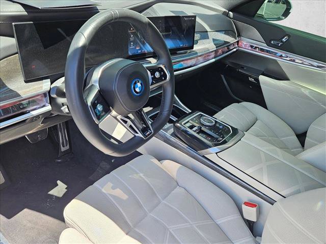 Certified 2024 BMW i7 eDrive50 w/ M Sport Package RWD image 10