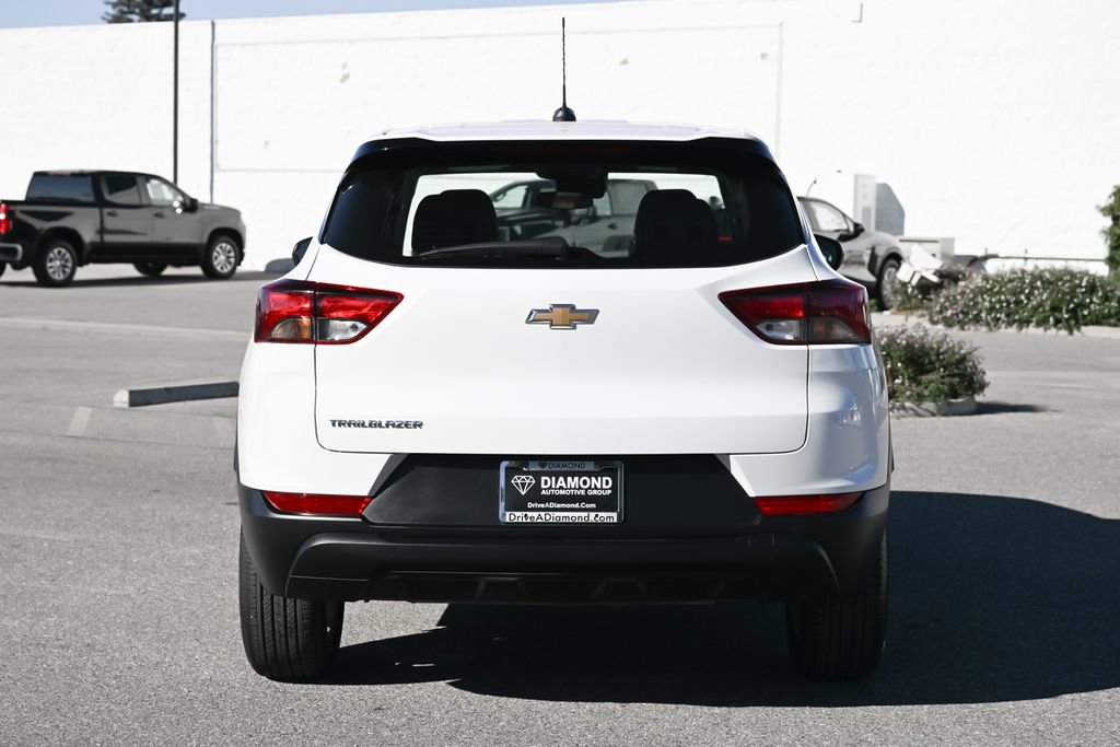 Used 2024 Chevrolet TrailBlazer LS image 5