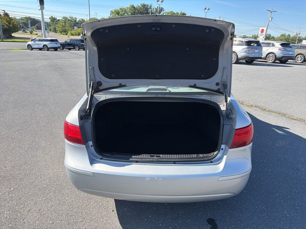 Used 2010 Hyundai Sonata GLS FWD image 16