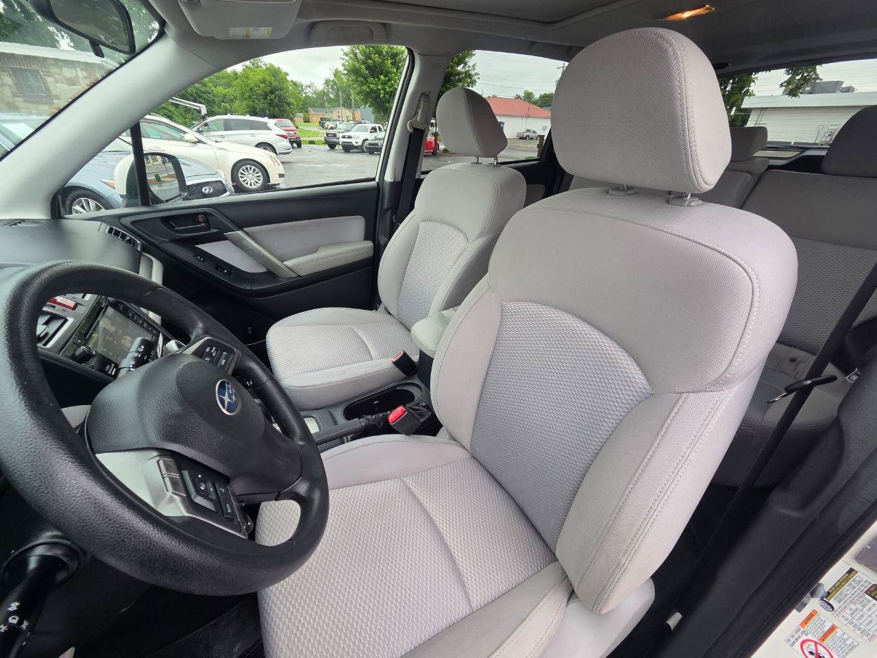 Used 2016 Subaru Forester 2.5i Premium AWD/4WD image 13