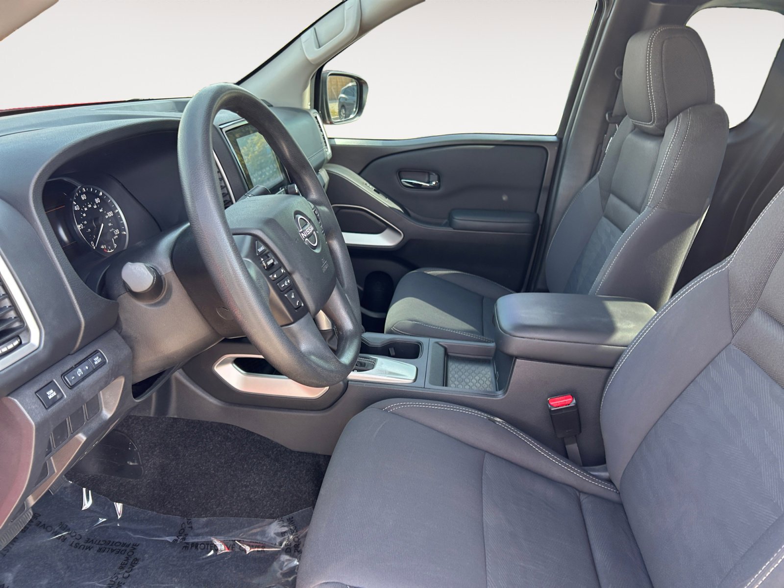 Used 2022 Nissan Frontier SV w/ Technology Package image 18