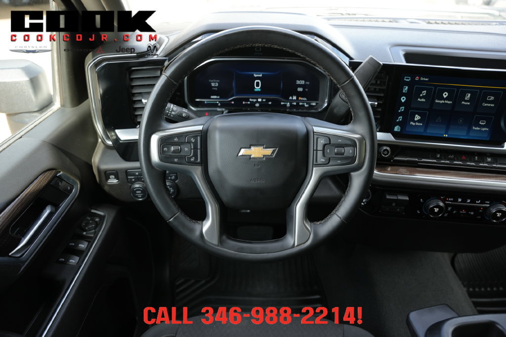 Used 2025 Chevrolet Silverado 2500 LT w/ Convenience Package AWD/4WD image 8