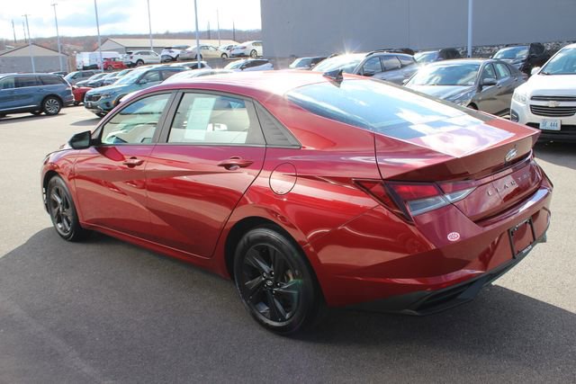 Used 2023 Hyundai Elantra SEL FWD image 24