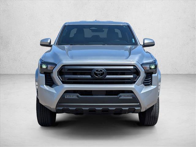 Used 2025 Toyota Tacoma SR5 AWD/4WD image 2