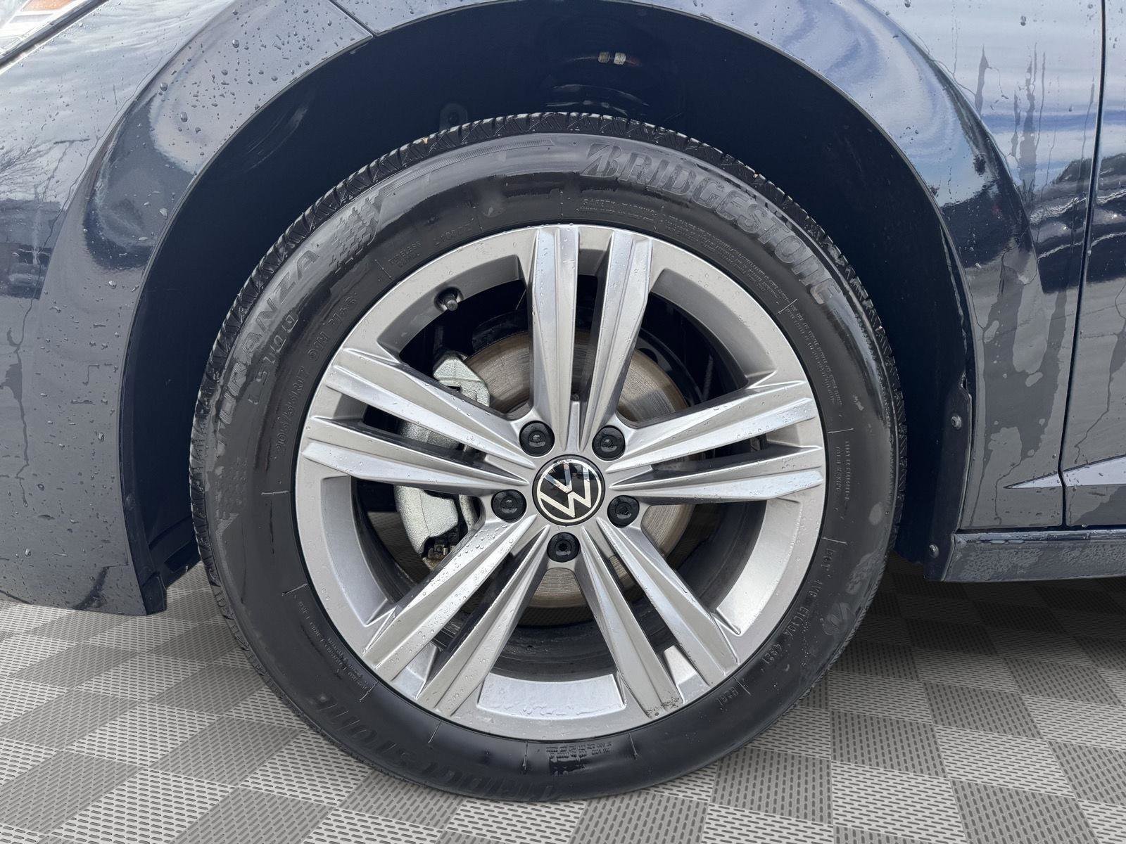 Used 2022 Volkswagen Jetta SE image 6