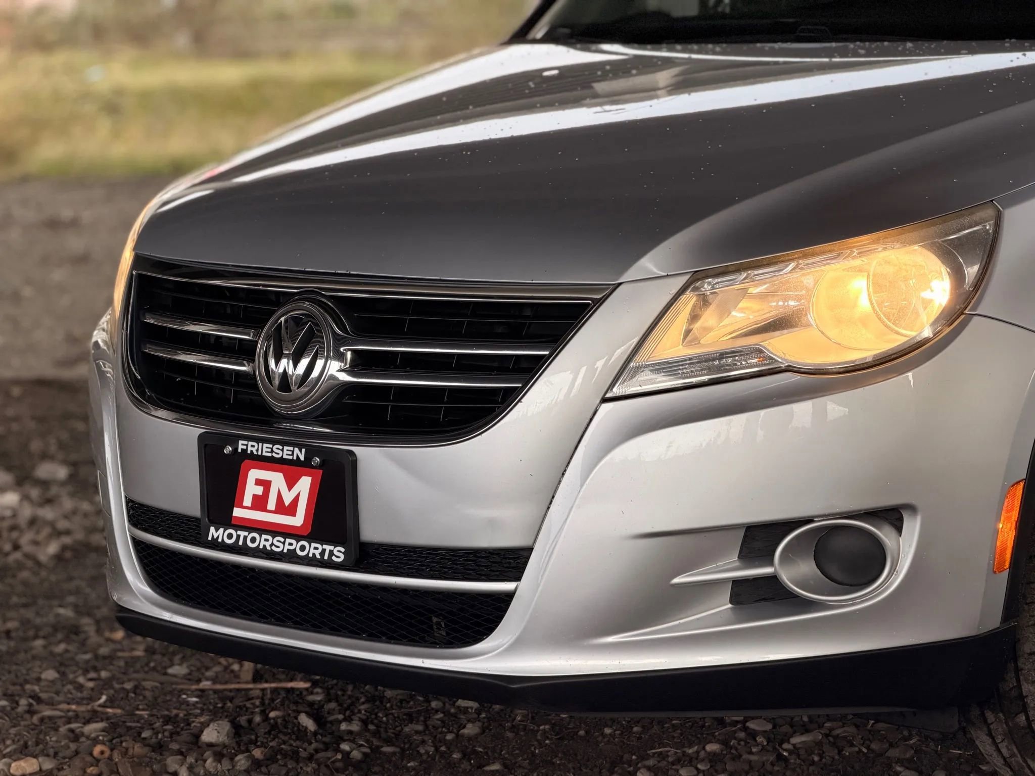 Used 2011 Volkswagen Tiguan S image 10