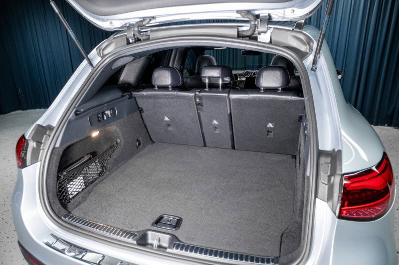 New 2026 Mercedes-Benz GLC 300 image 6