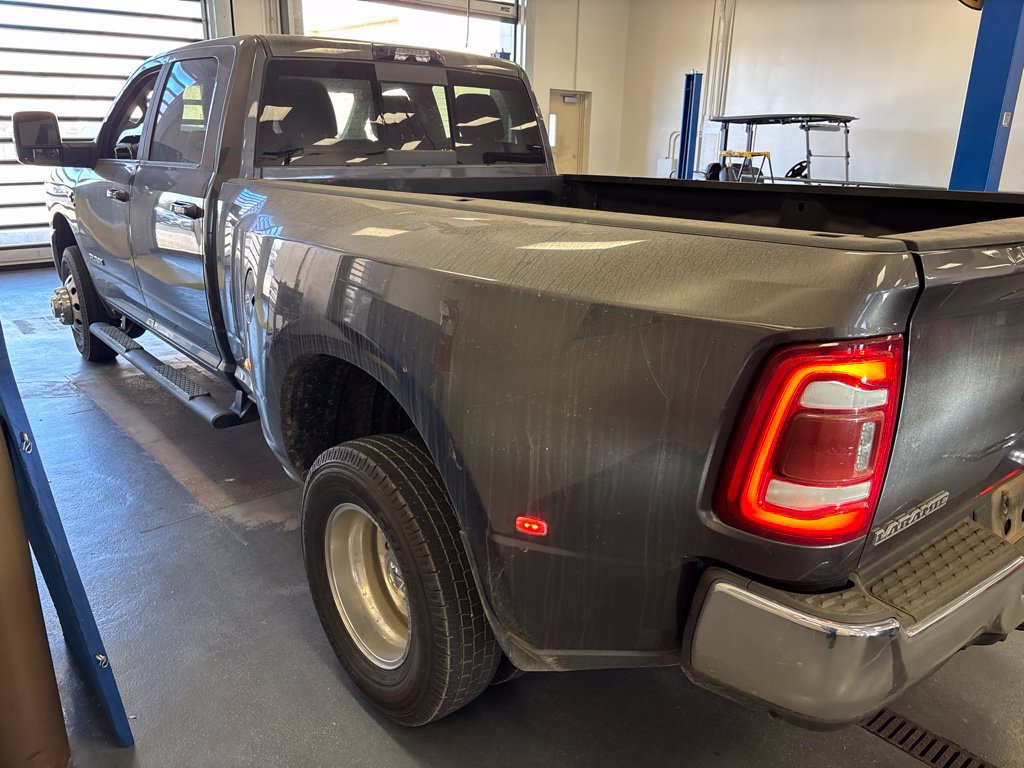 Used 2024 RAM 3500 Laramie AWD/4WD image 7