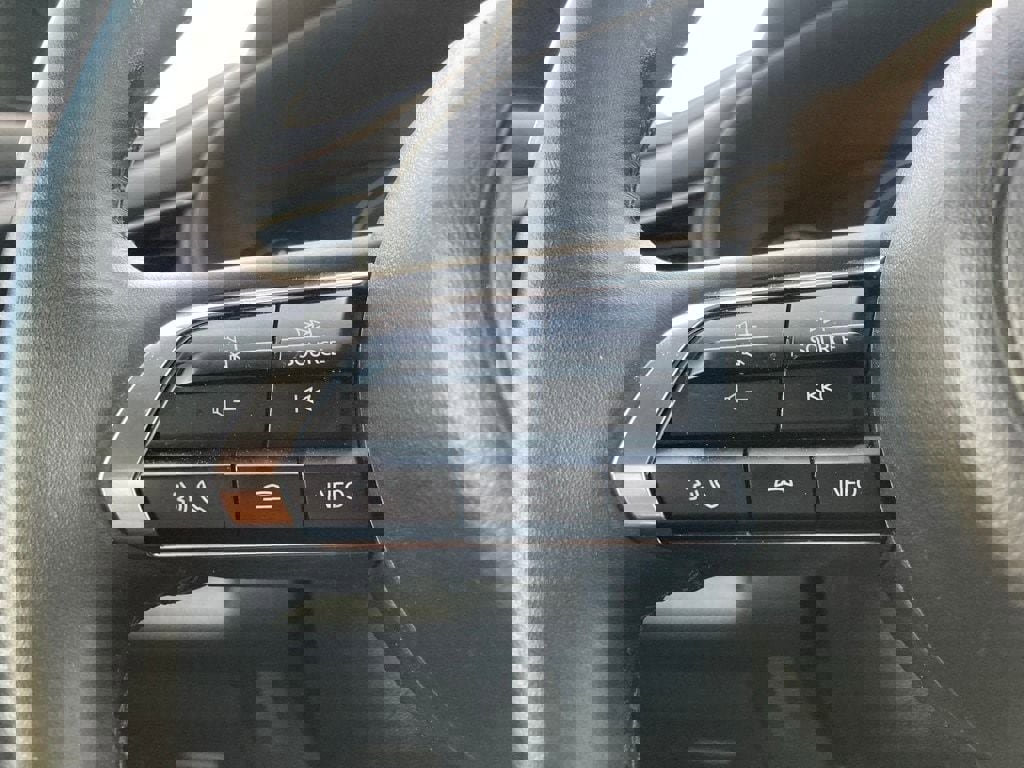 Used 2025 MAZDA CX-30 AWD 2.5 S w/ Select Sport Pkg image 13