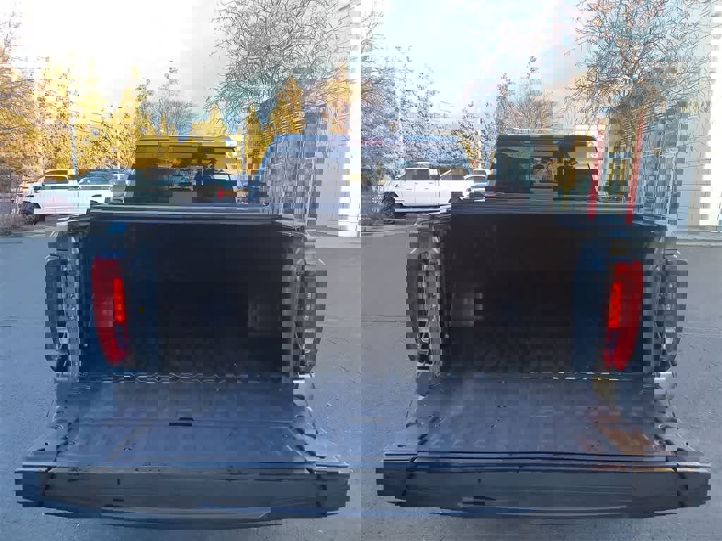 Used 2020 GMC Sierra 1500 SLT image 24