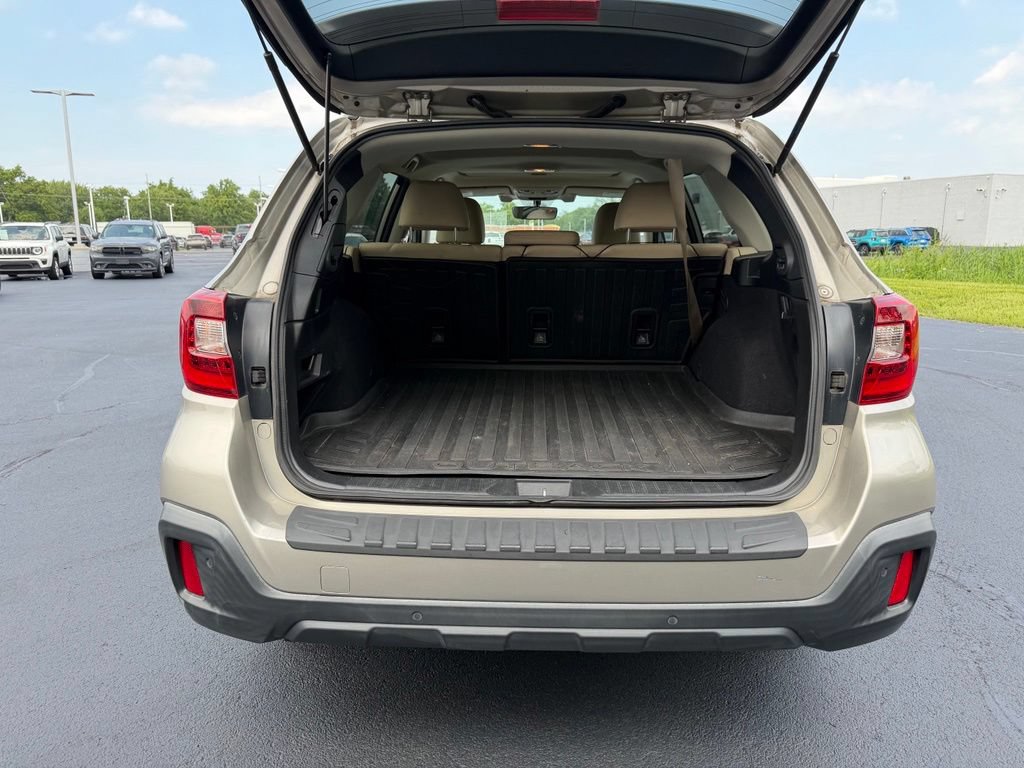 Used 2019 Subaru Outback 2.5i Limited AWD/4WD image 7