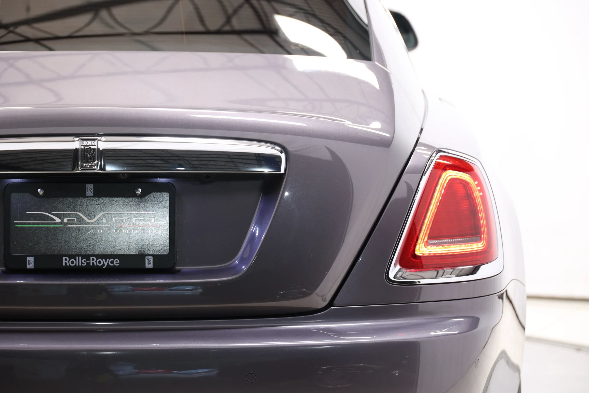Used 2017 Rolls-Royce Wraith RWD image 80