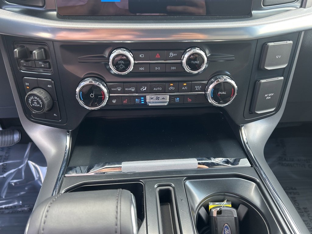 New 2025 Ford F150 Lariat w/ Equipment Group 501A Mid image 30