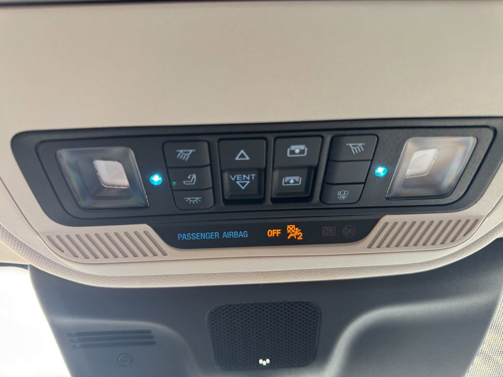 Used 2025 Ford Expedition Platinum w/ Driver's Package image 40