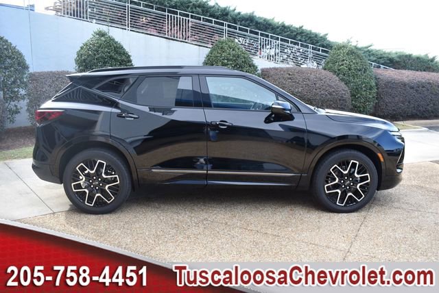 New 2026 Chevrolet Blazer RS w/ LPO, Floor Liner Package FWD image 12