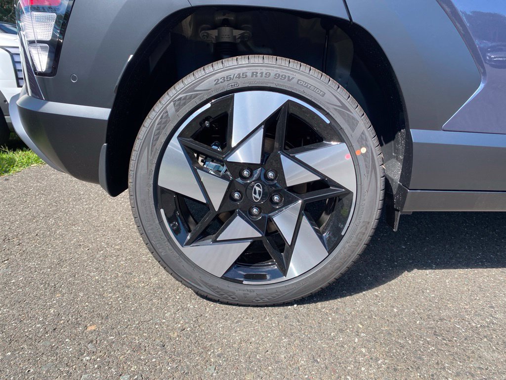 New 2027 Hyundai Kona Limited AWD/4WD image 9
