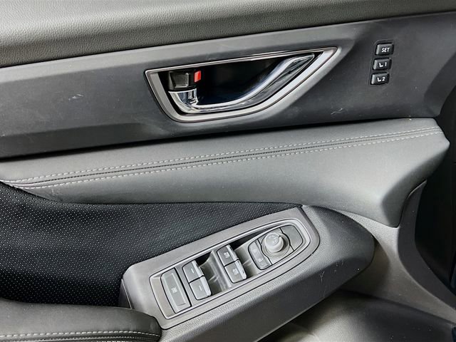 Used 2024 Subaru Ascent Limited image 9