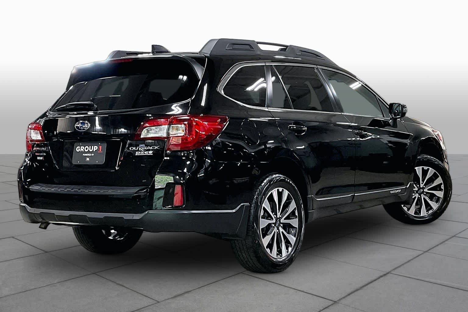 Used 2016 Subaru Outback 2.5i Limited AWD/4WD image 13
