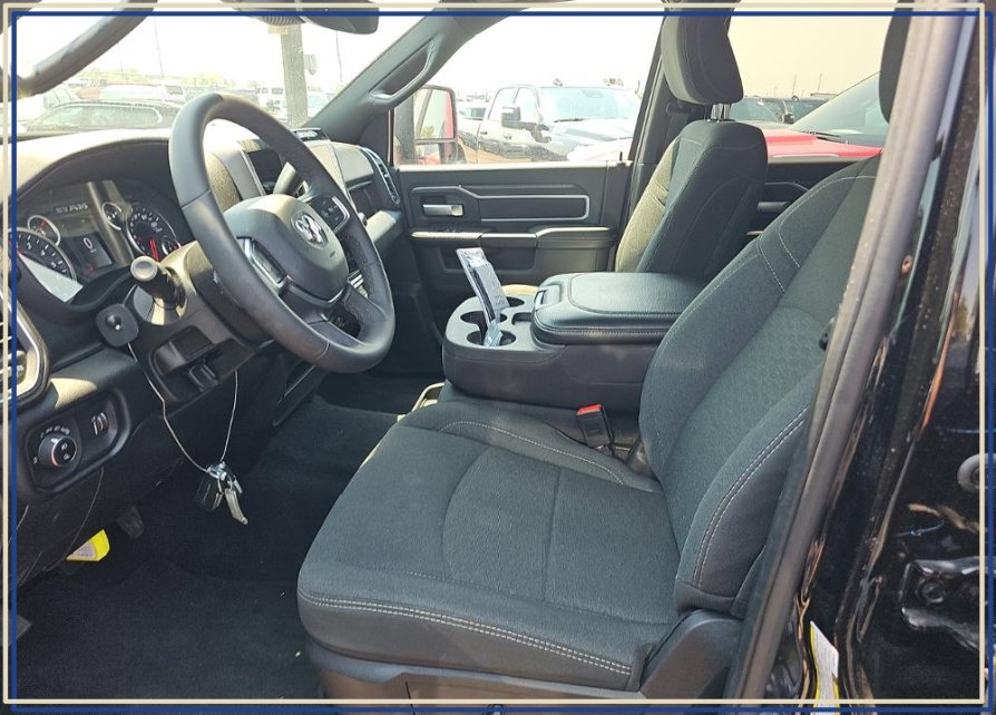 Used 2026 RAM 2500 Big Horn AWD/4WD image 2