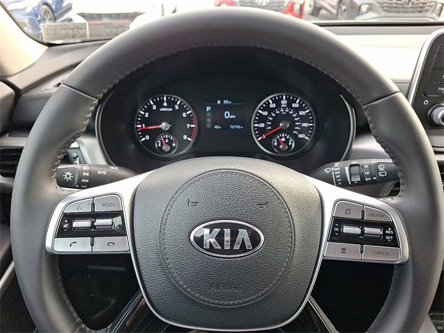 Used 2020 Kia Telluride LX image 18